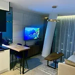 Blue Reef 6th Floor Sea View דירה *