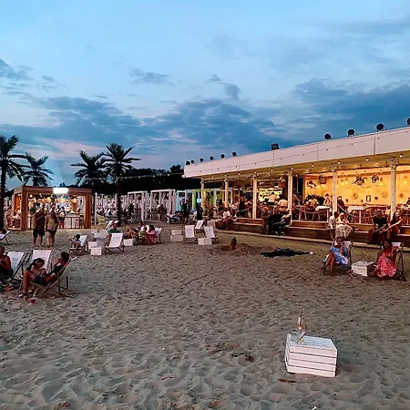 Blue Reef 6th Floor Sea View *