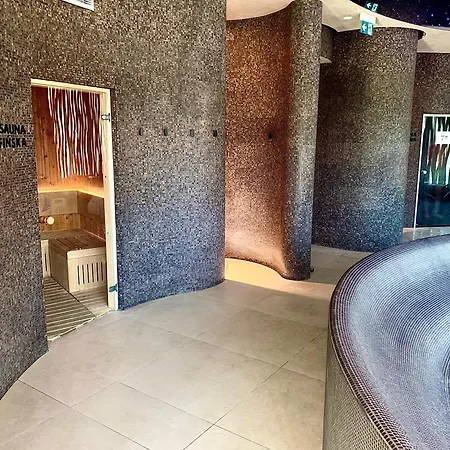 Blue Reef 6th Floor Sea View *